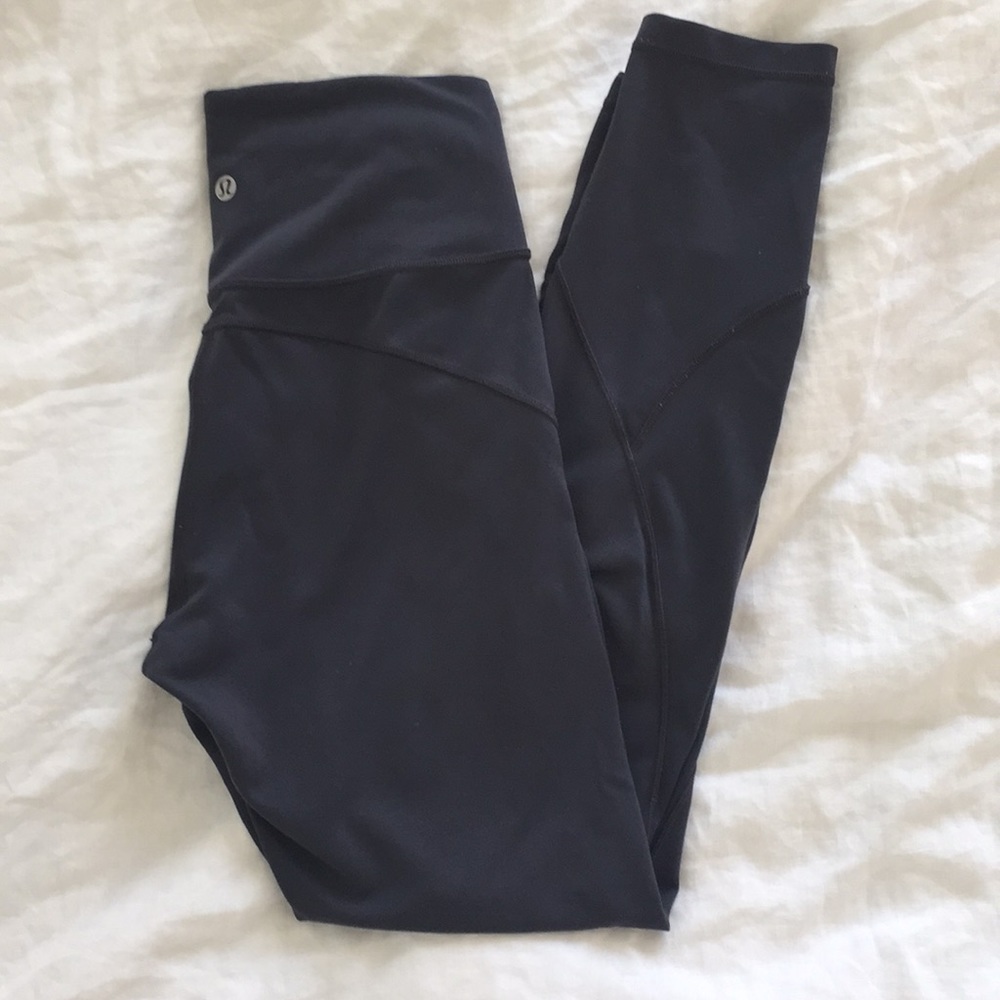 Lululemon in movement 7/8
